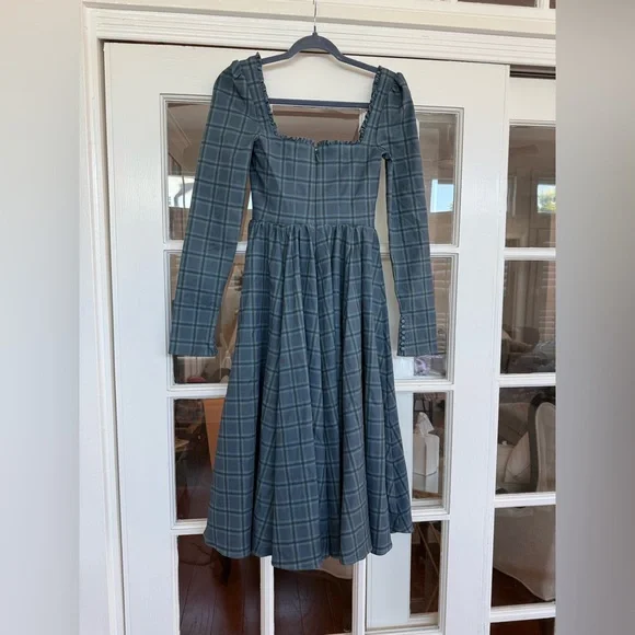 House of CB Navy Checkered Long Sleeve Dress - Picture 5 of 8